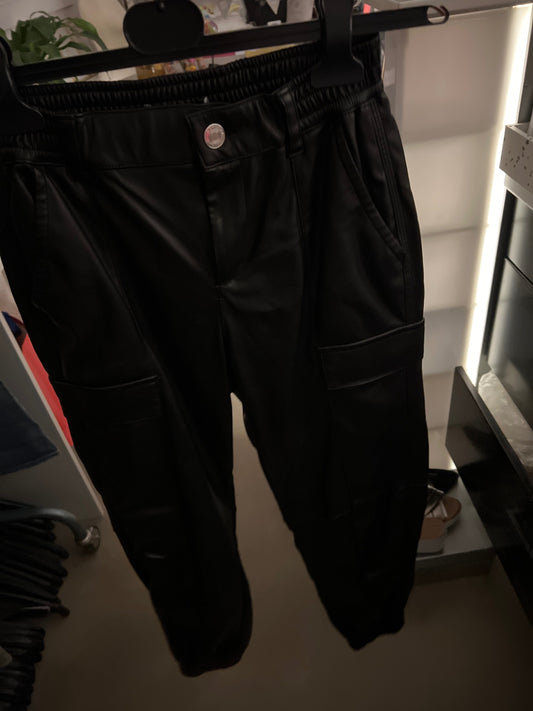 Bershka Kunstleder Hose Schwarz Größe: S