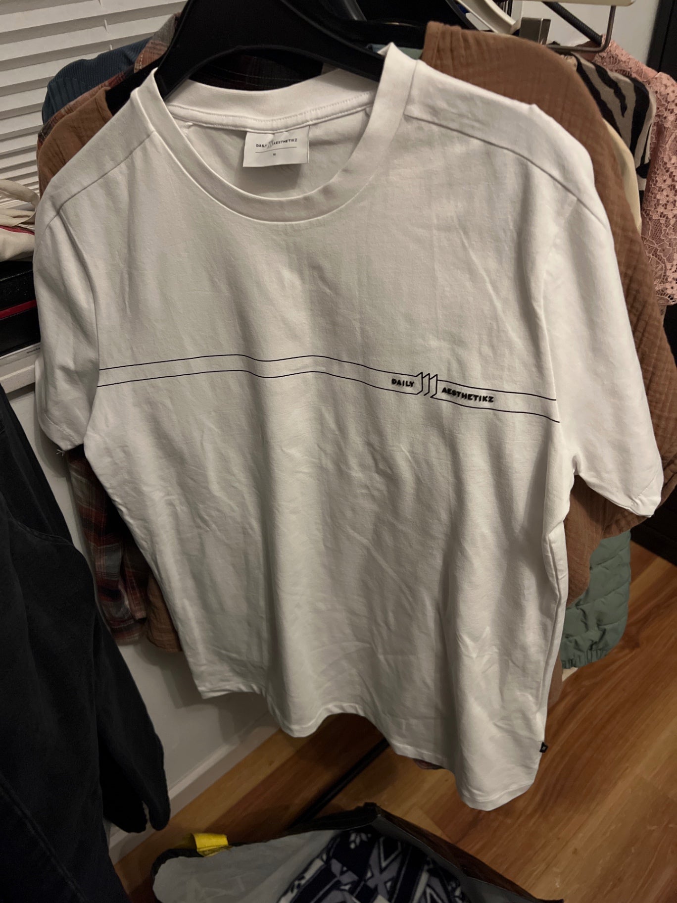 Daily Aesthetikz T-Shirt Weiß Größe: M