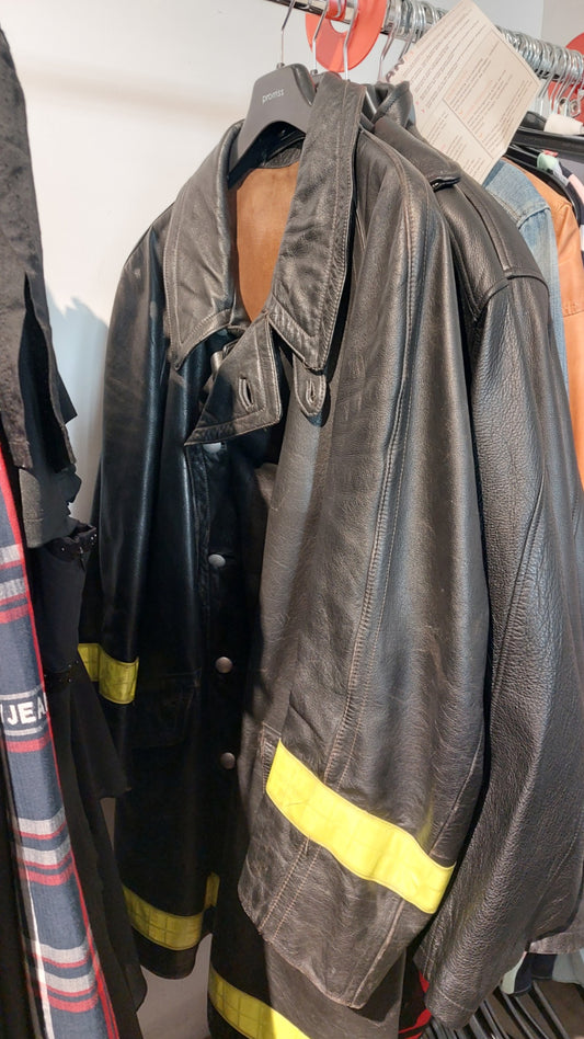 Echte Feuerwehrjacke Jacke Schwarz