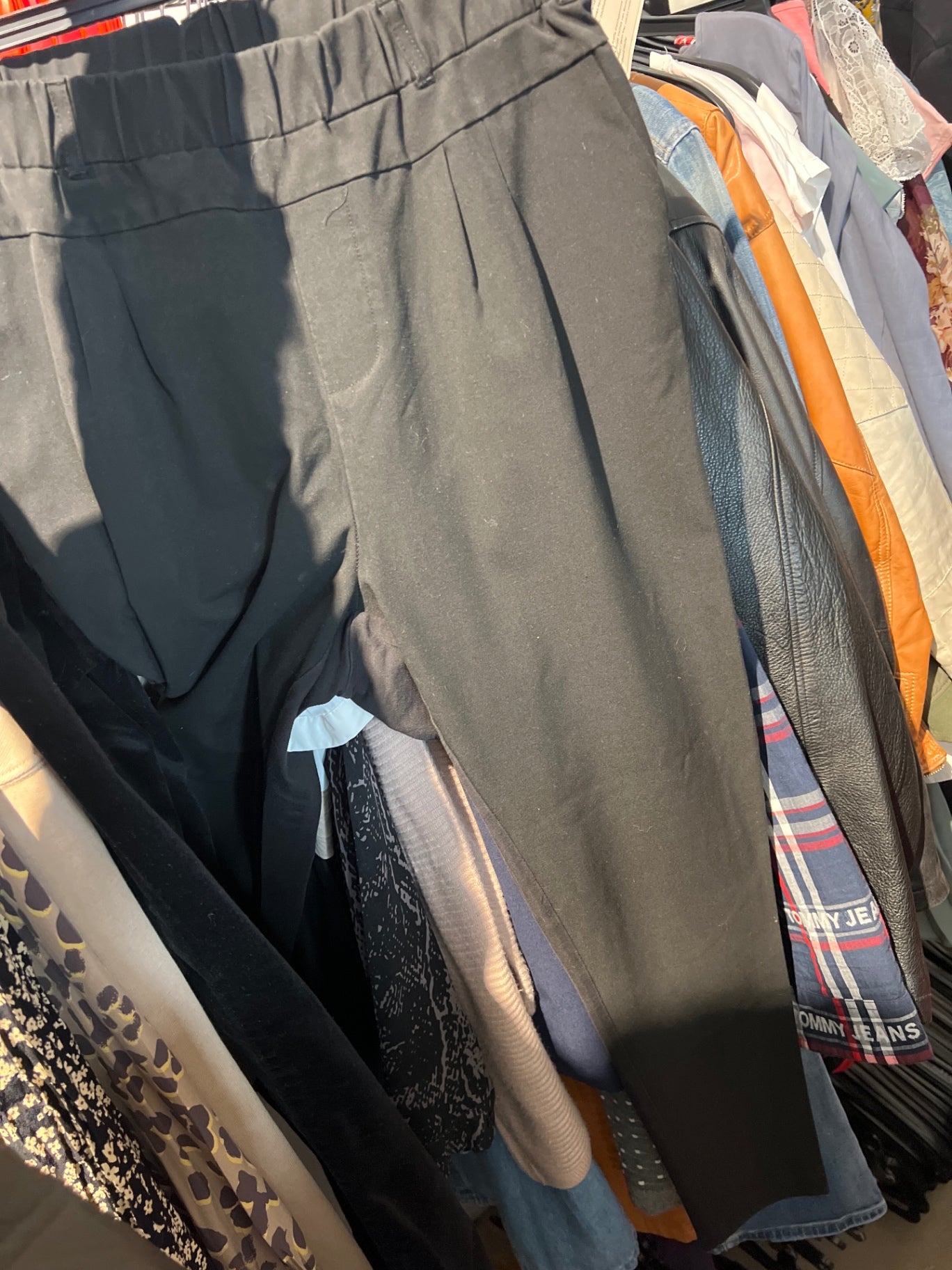 Kaffee StoffHose Schwarz Größe: 38