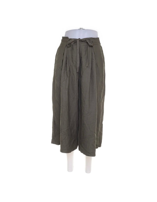 Reserved Culotte Olivgrün Größe: 38