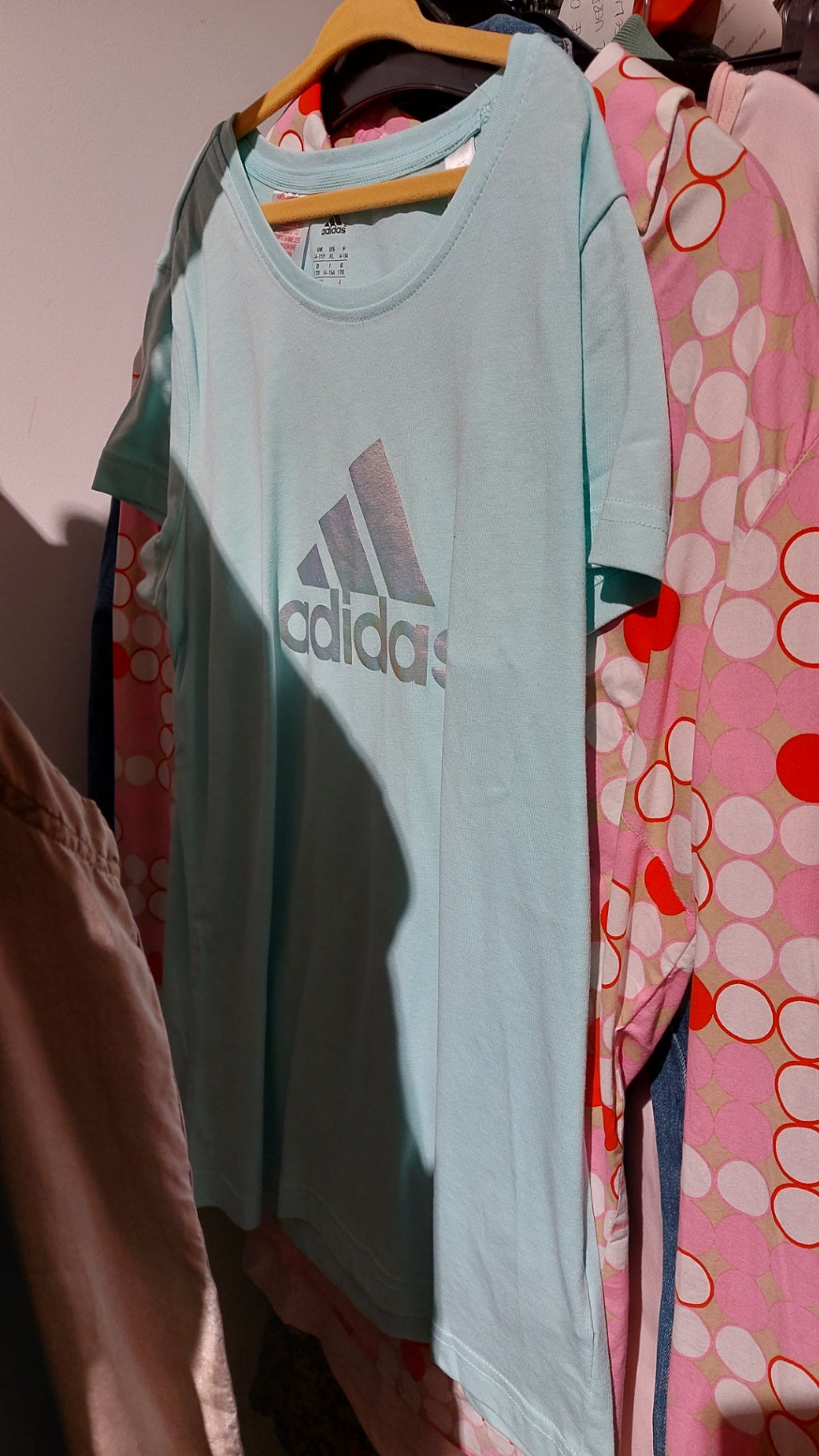 Adidas T-Shirt Mintgrün Größe: 170