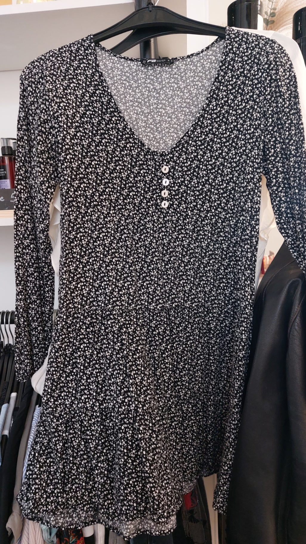 FB Sister Bluse Schwarz m. weiß Größe: S
