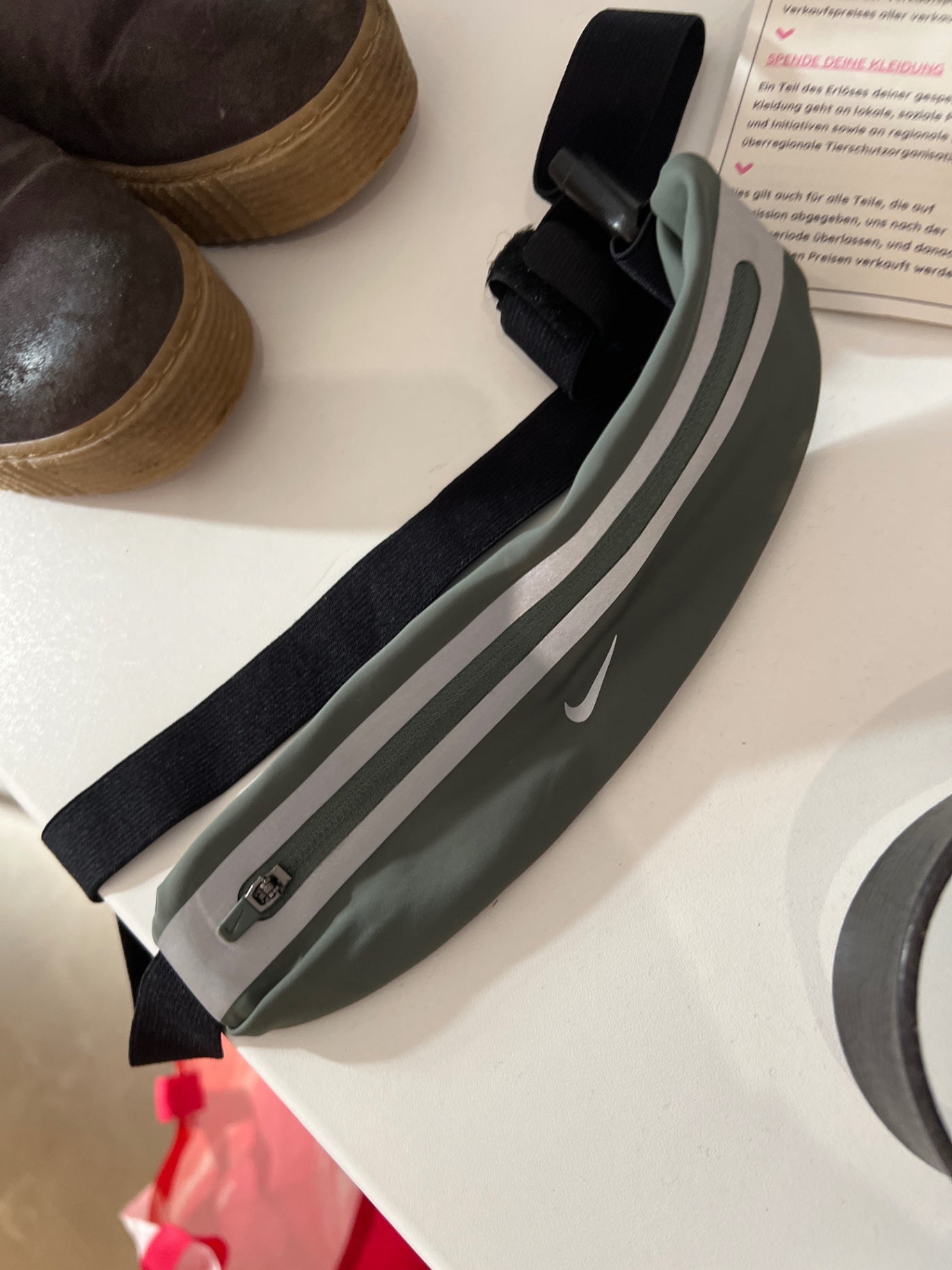 Nike Lauftasche Grün