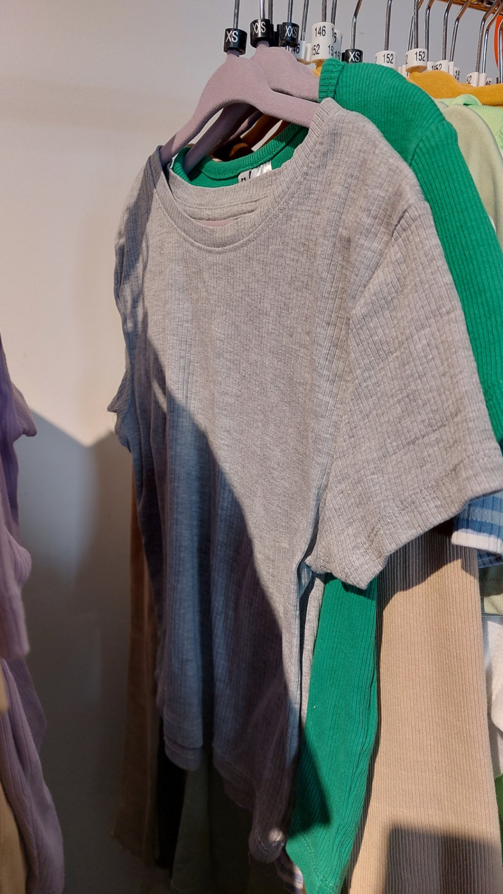 FB Sister T-Shirt Grau Größe: XS
