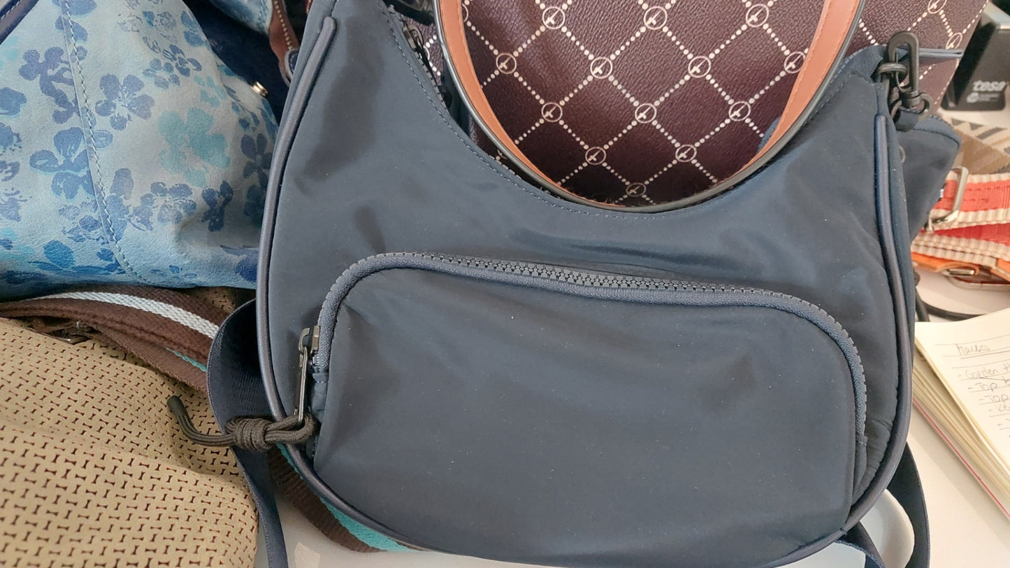 Betty Barclay Tasche Dunkelblau