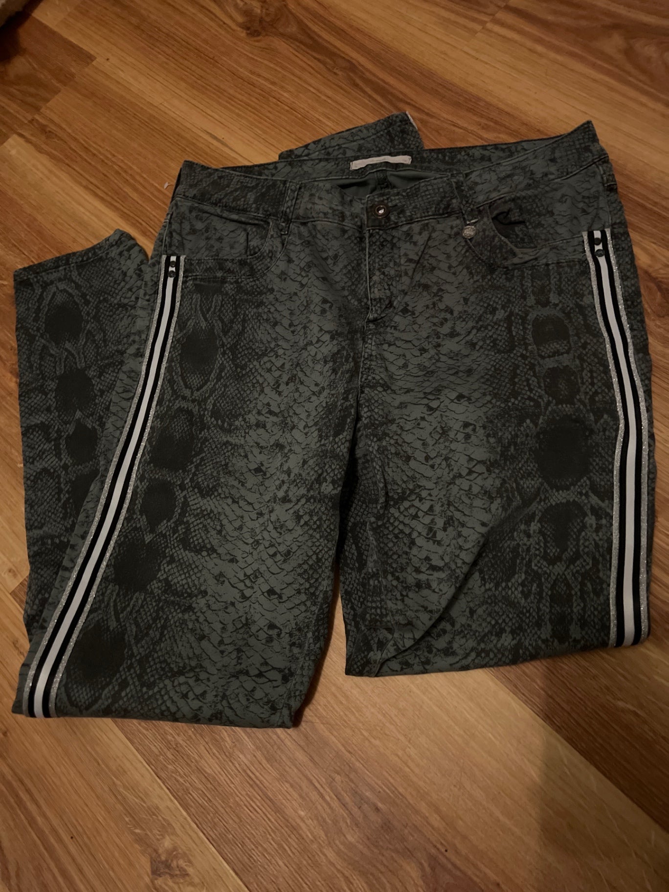 Tredy Jeans Grün Größe: 40