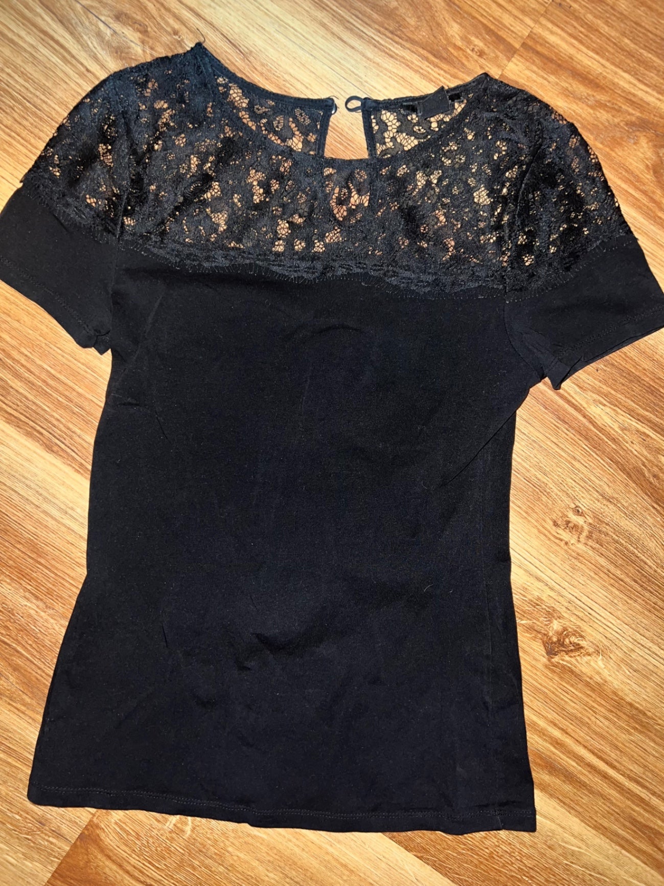 H&M T-Shirt Schwarz Größe: XS