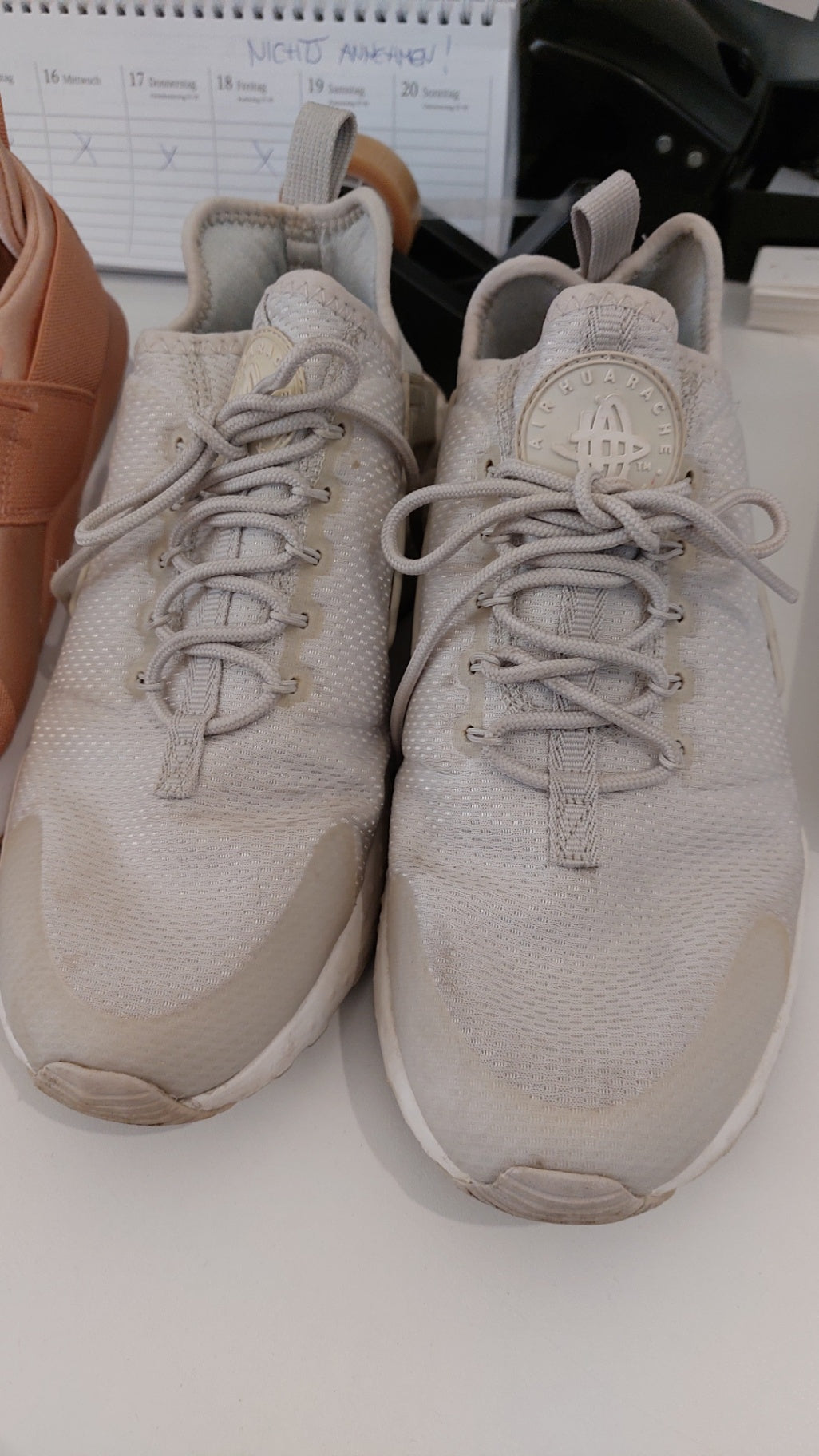 Nike Sneaker Hellgrau Größe: 40