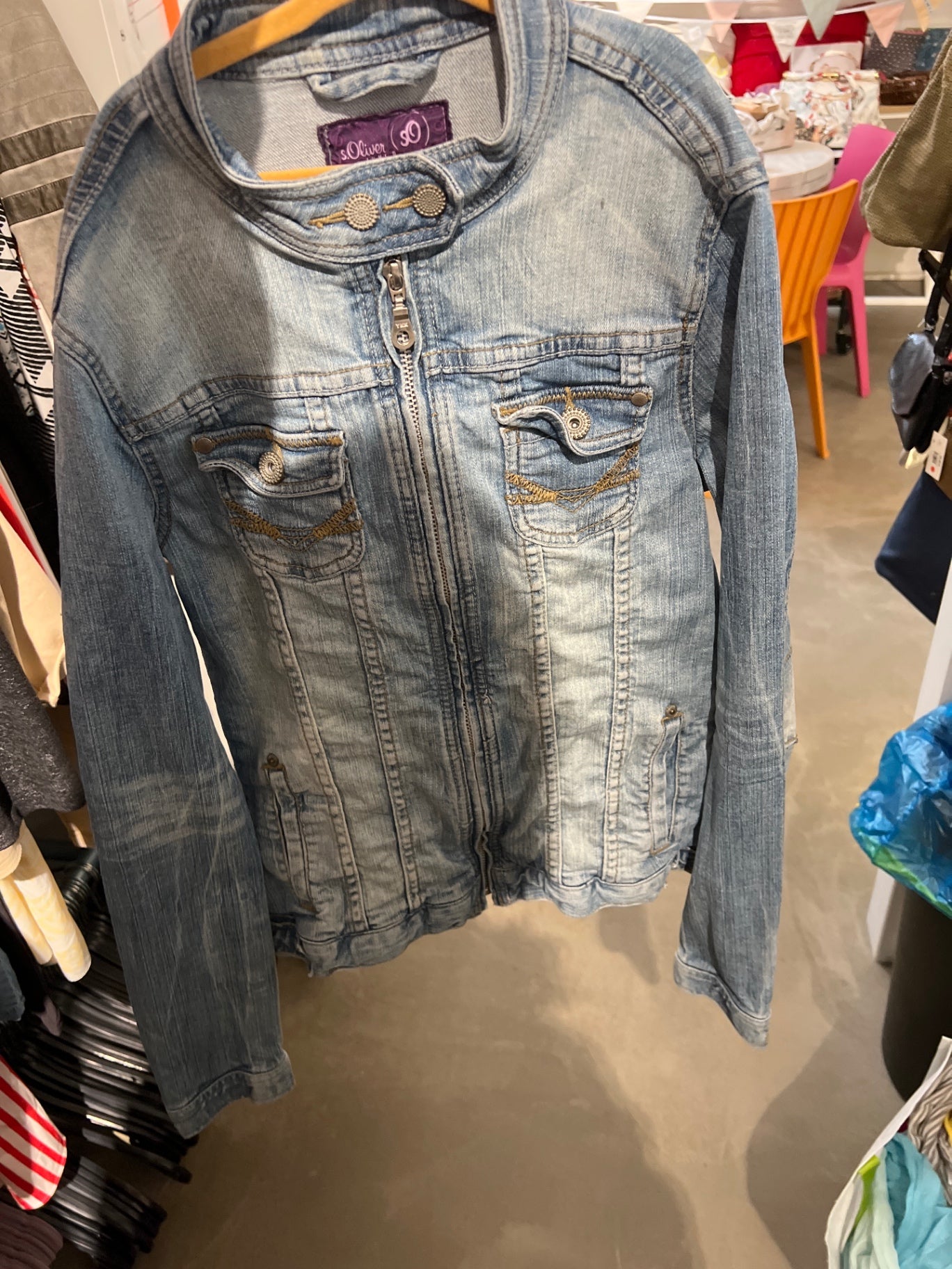 s.Oliver Jeansjacke Hellblau Größe: 164