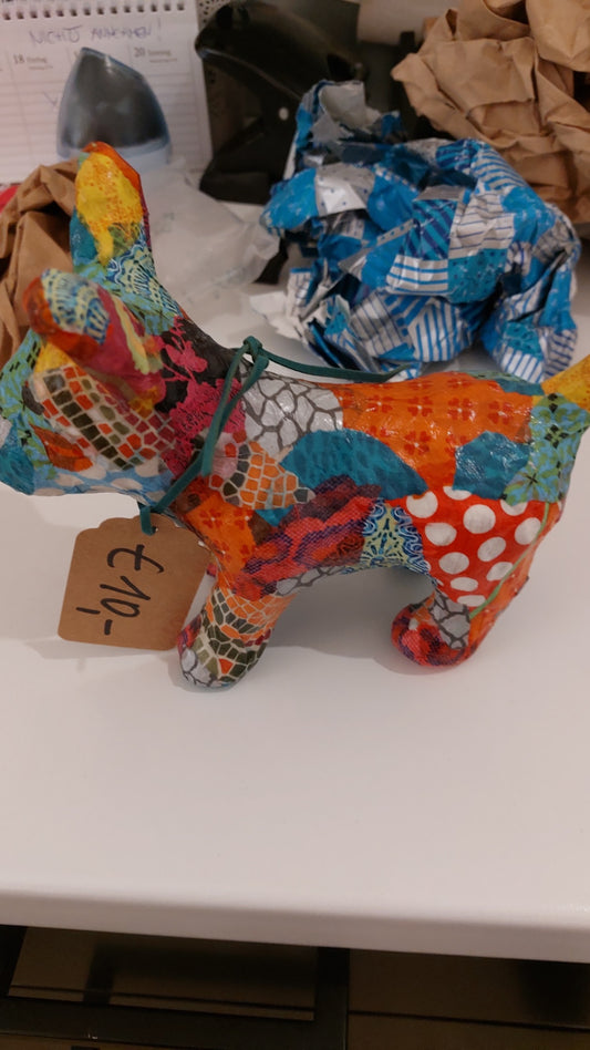 Pop-UP Upcycling Dekorative Figur Bunt Größe: