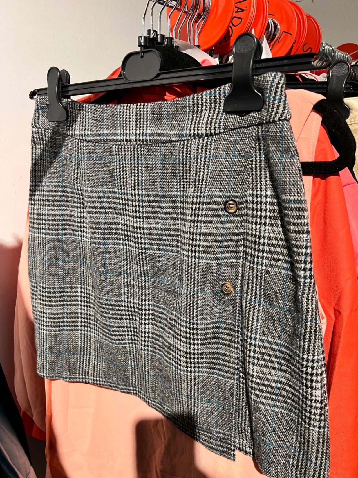 Rock Grau mit Karomuster Größe: M