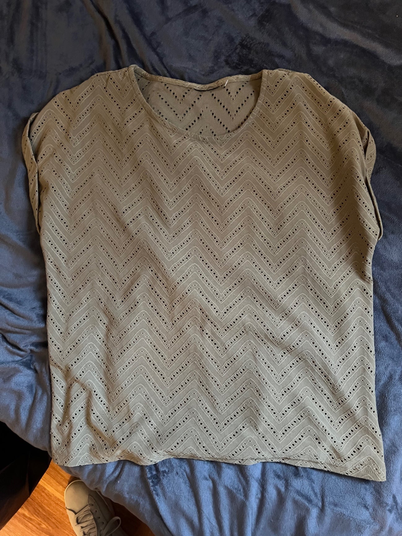 T-Shirt Olivegrün Größe: M
