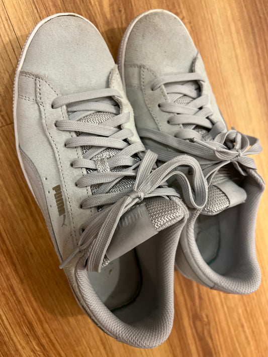 Puma Sneaker Hellgrau Größe: 39