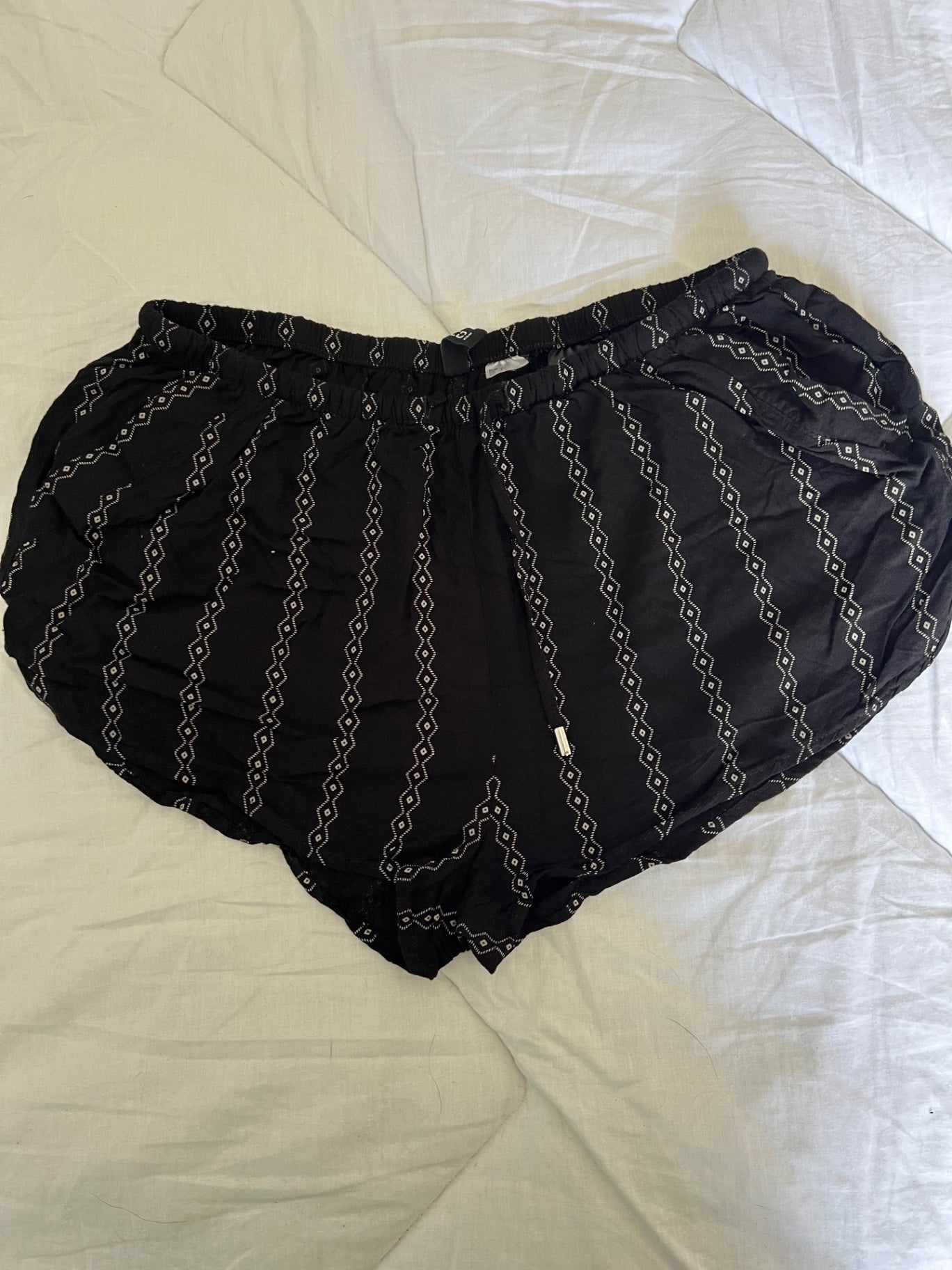 H&M Shorts Schwarz Größe: M