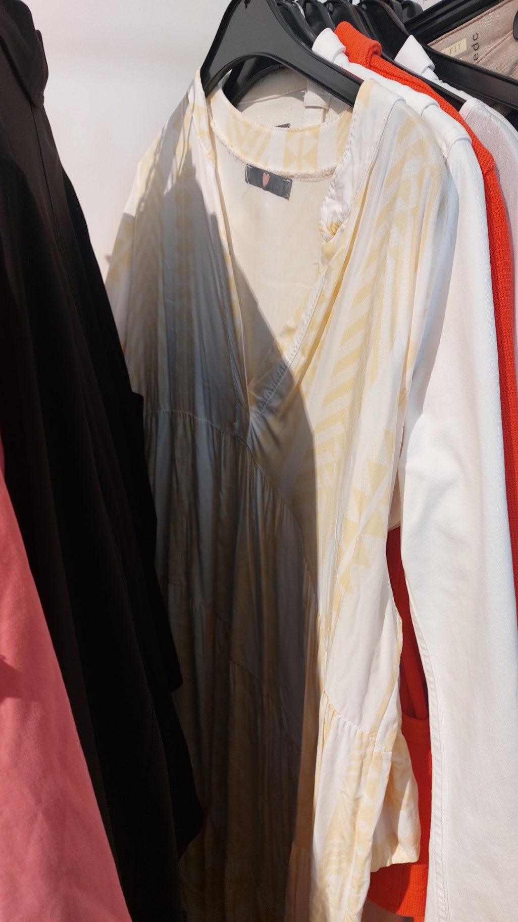 Kleid Weiß und Gelb Größe: M