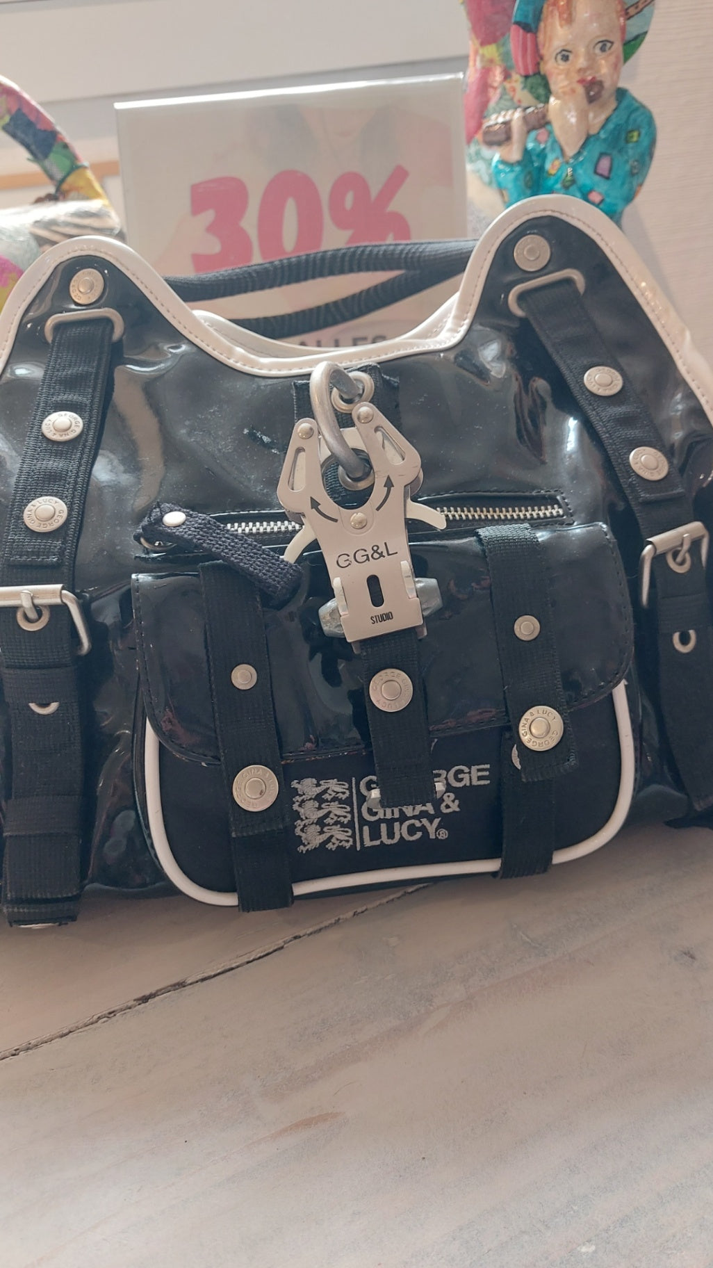 George Gina & Lucy Tasche Schwarz/Weiß