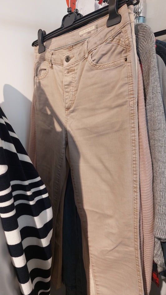 EDC Jeans Beige Größe: M