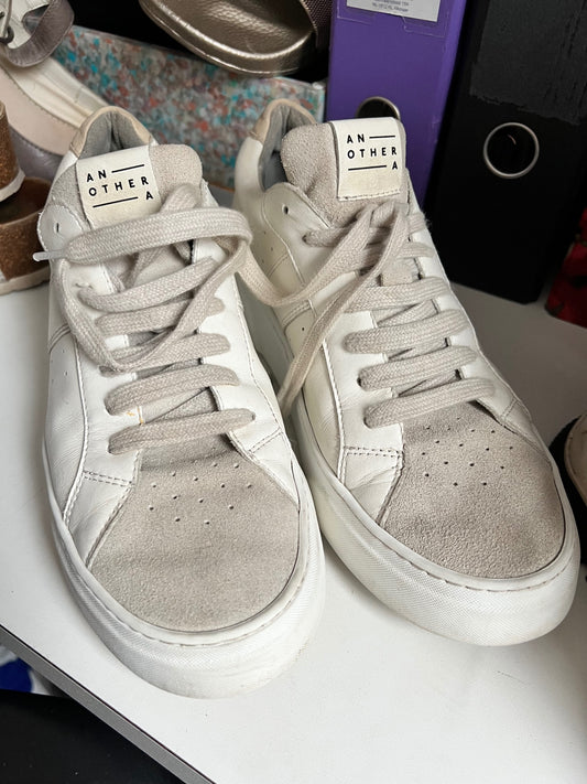 AnOtherA Sneaker Beige/Weiß Größe: 39