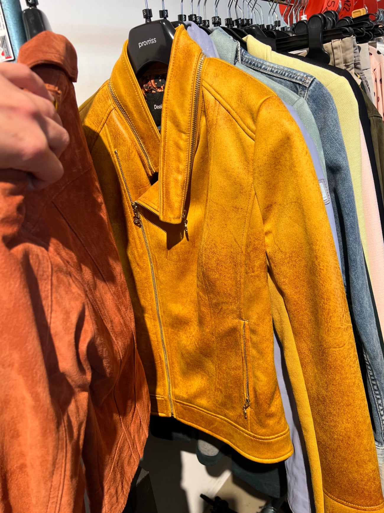 Desigual Lederjacke Gelb Größe: S