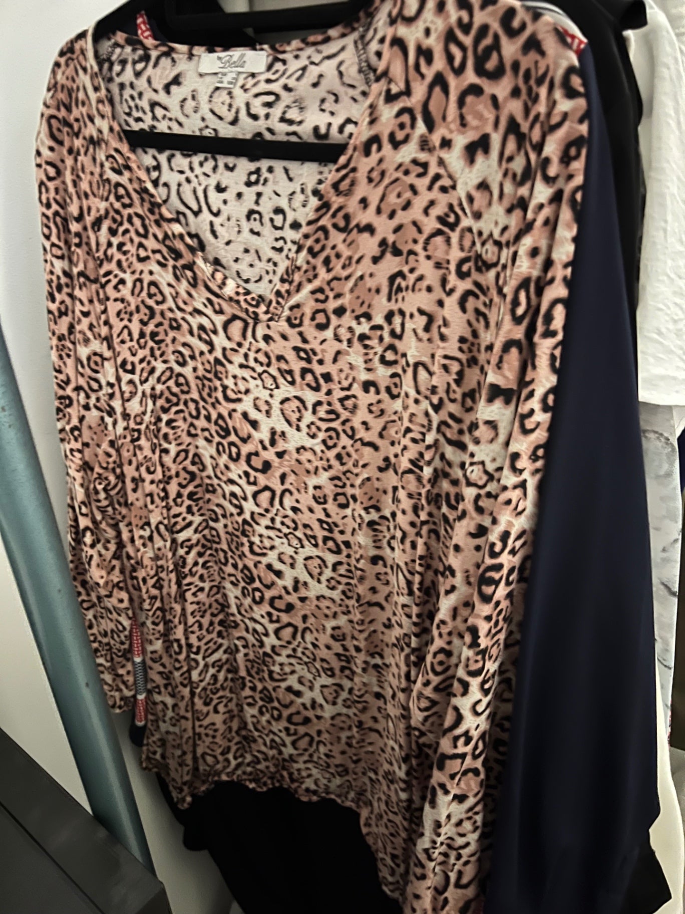 By Bella Bluse Leo-Muster Größe: 48