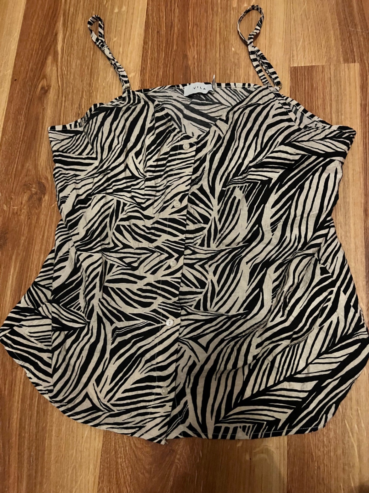 Vila Top Schwarz und Beige Größe: 44