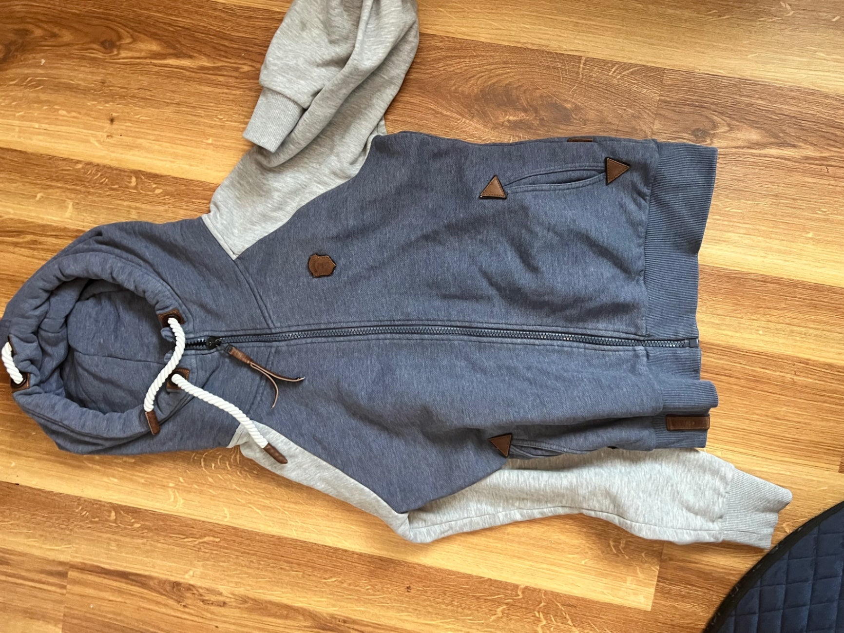 Naketano Hoodie Grau Größe: XL