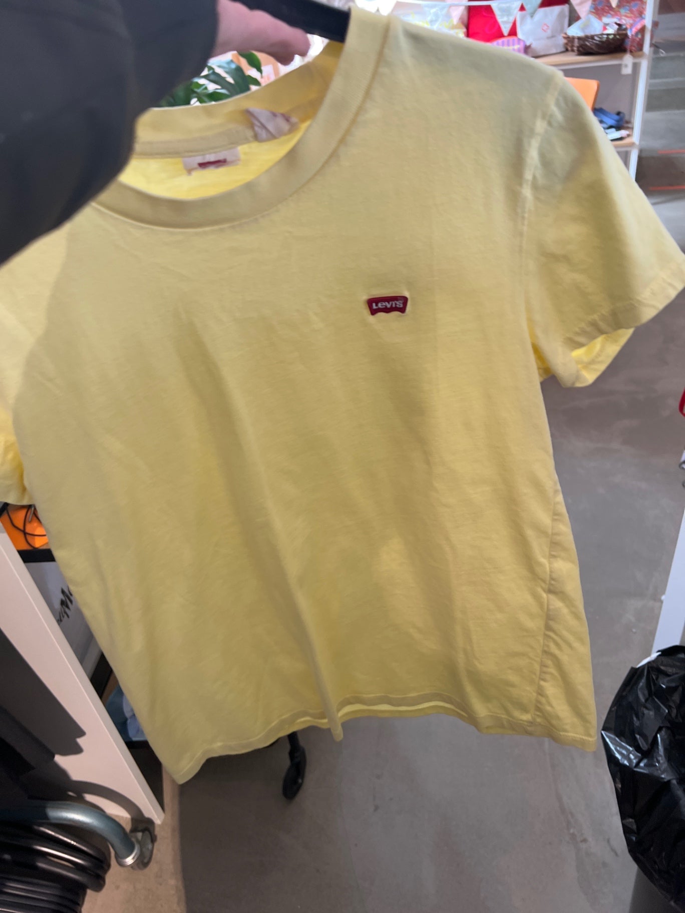 Levi's T-Shirt Gelb Größe: S