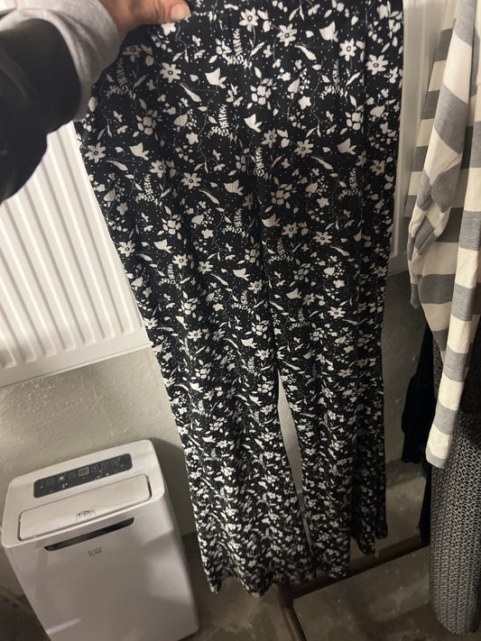 TOPSHOP Schlaghose Größe: XS