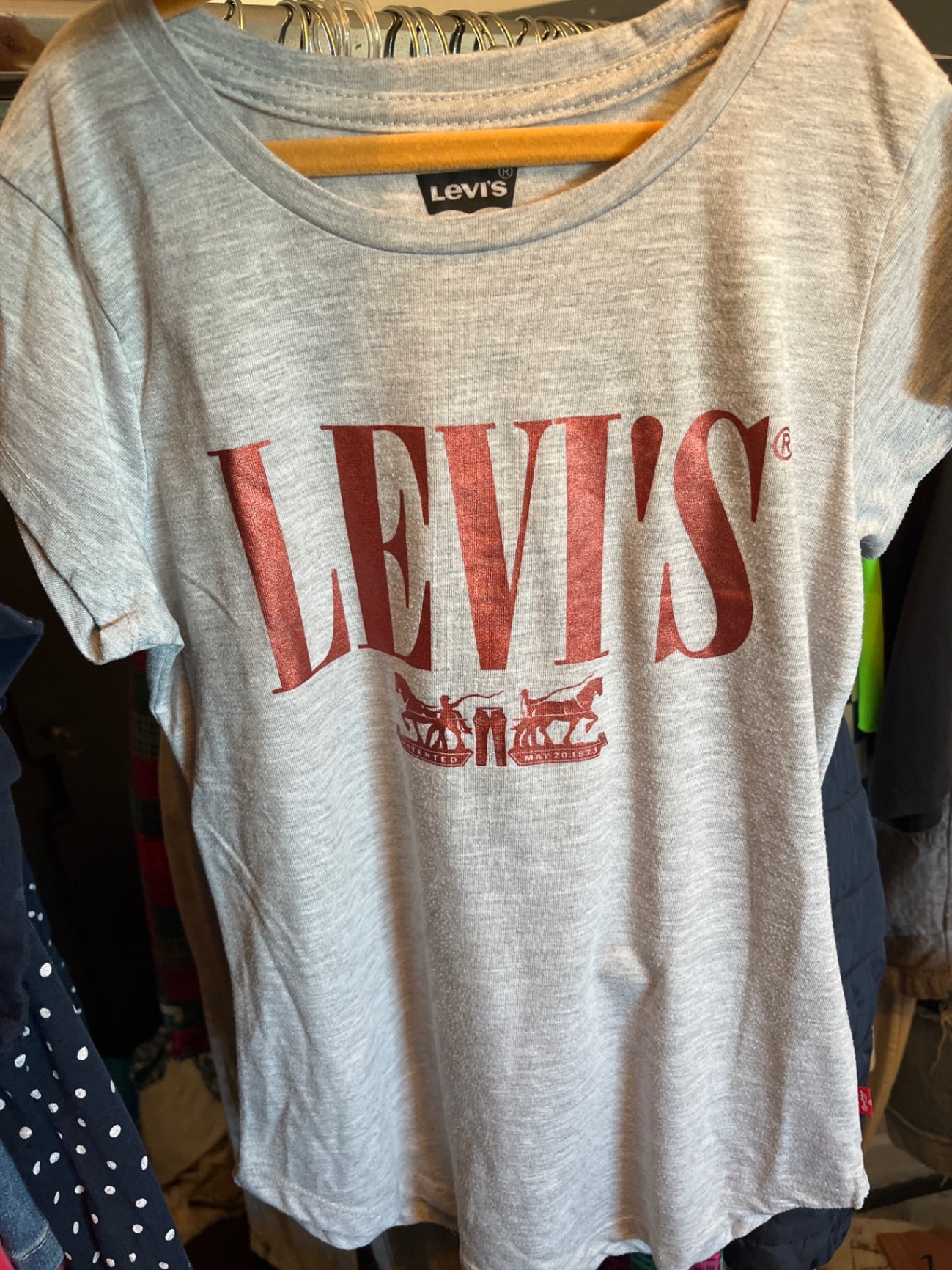 Levi's T-Shirt Grau Größe: 152