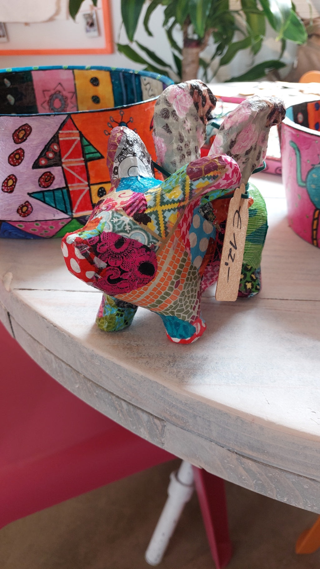 UPCYCLING Holzdeko Flugschwein Bunt