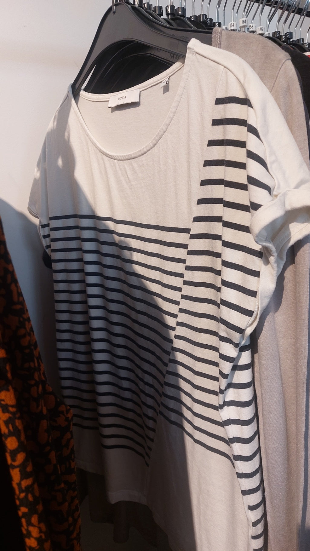 BONITA T-Shirt Weiß m. blauen Streifen Gr.: M