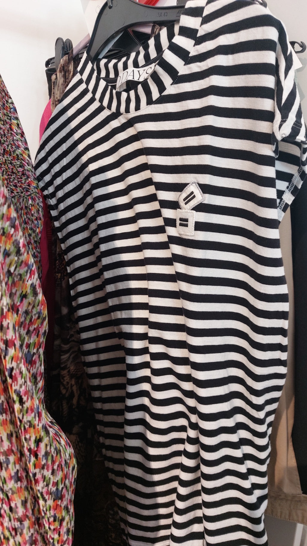 10DAYS T-Shirt Schwarz und Weiß Gr.: S