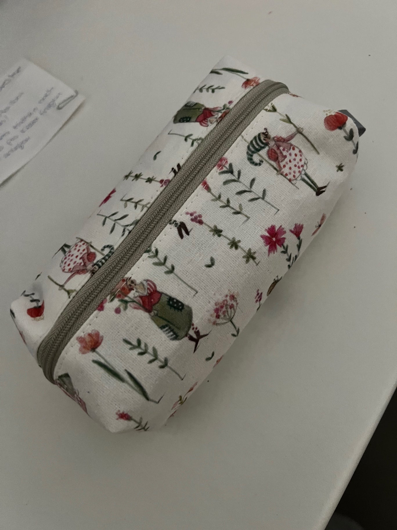 QUILTS&CO Kosmetiktasche Weiß Bunt
