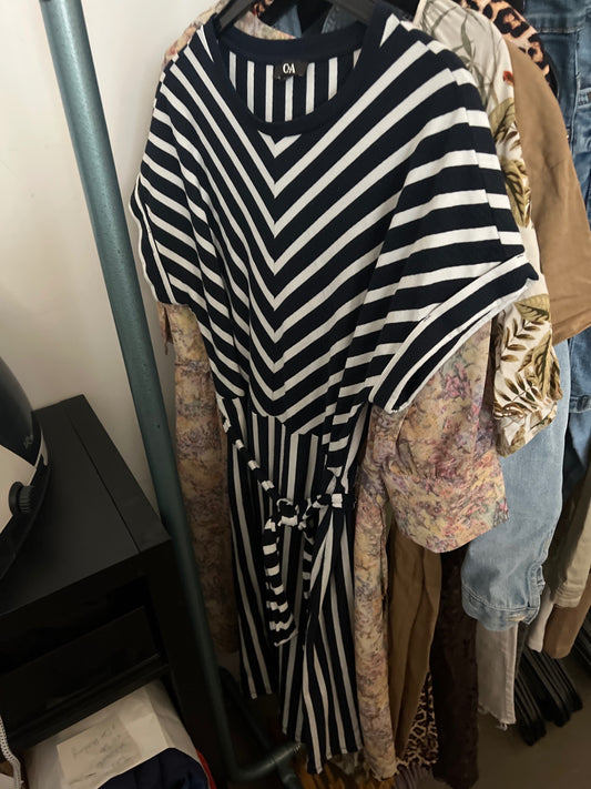 C&A Kleid Schwarz/Weiß Gr.: M