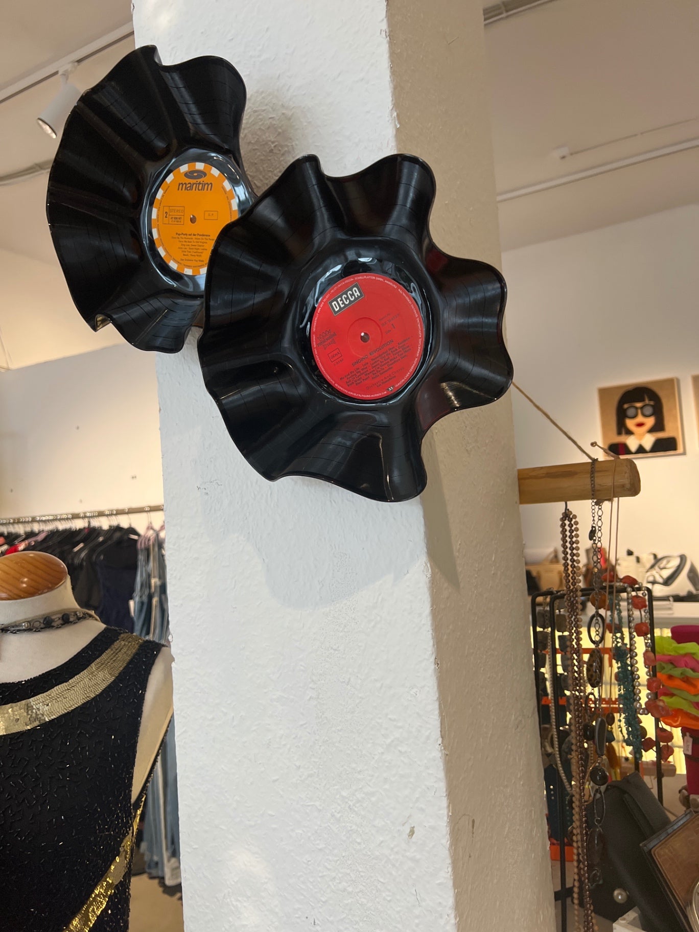 Corvus Luna Schallplatten Schüssel
