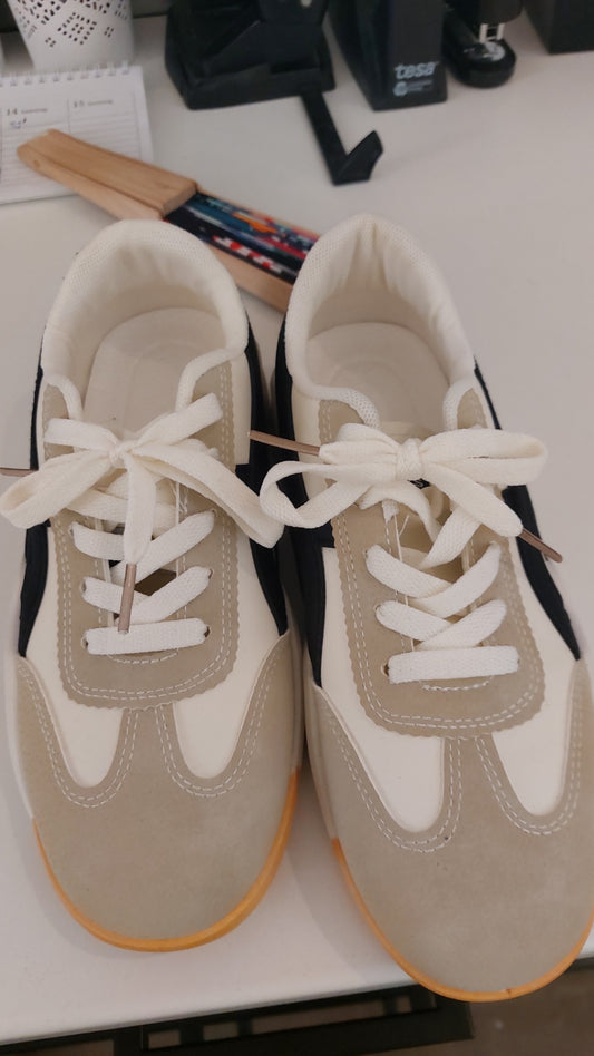 Schuhe Beige, Schwarz, Weiß Gr.: 39