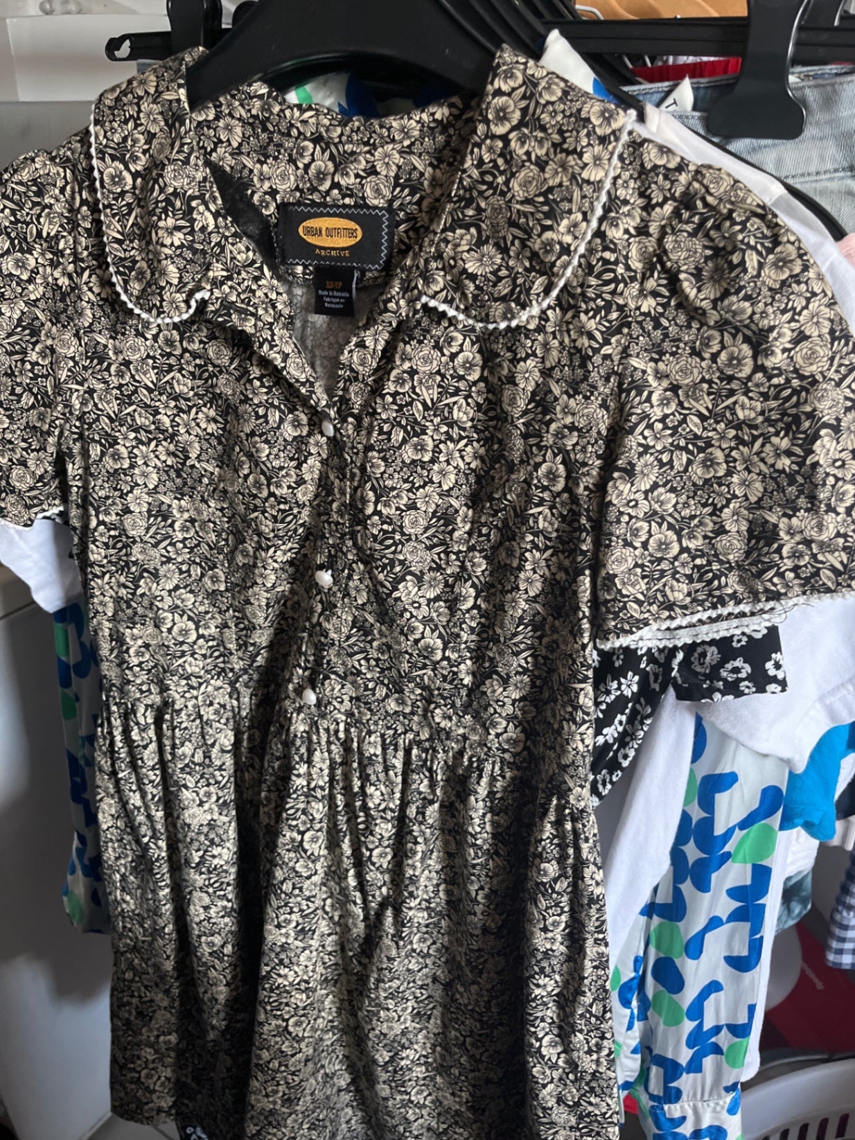 Urban Outfitters Kleid Schwarz und Beige Gr.: XS