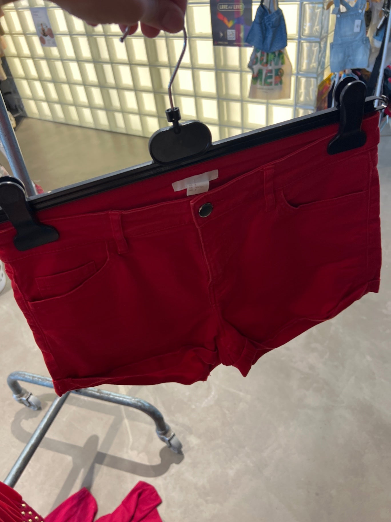 H&M Shorts Rot Gr.: M