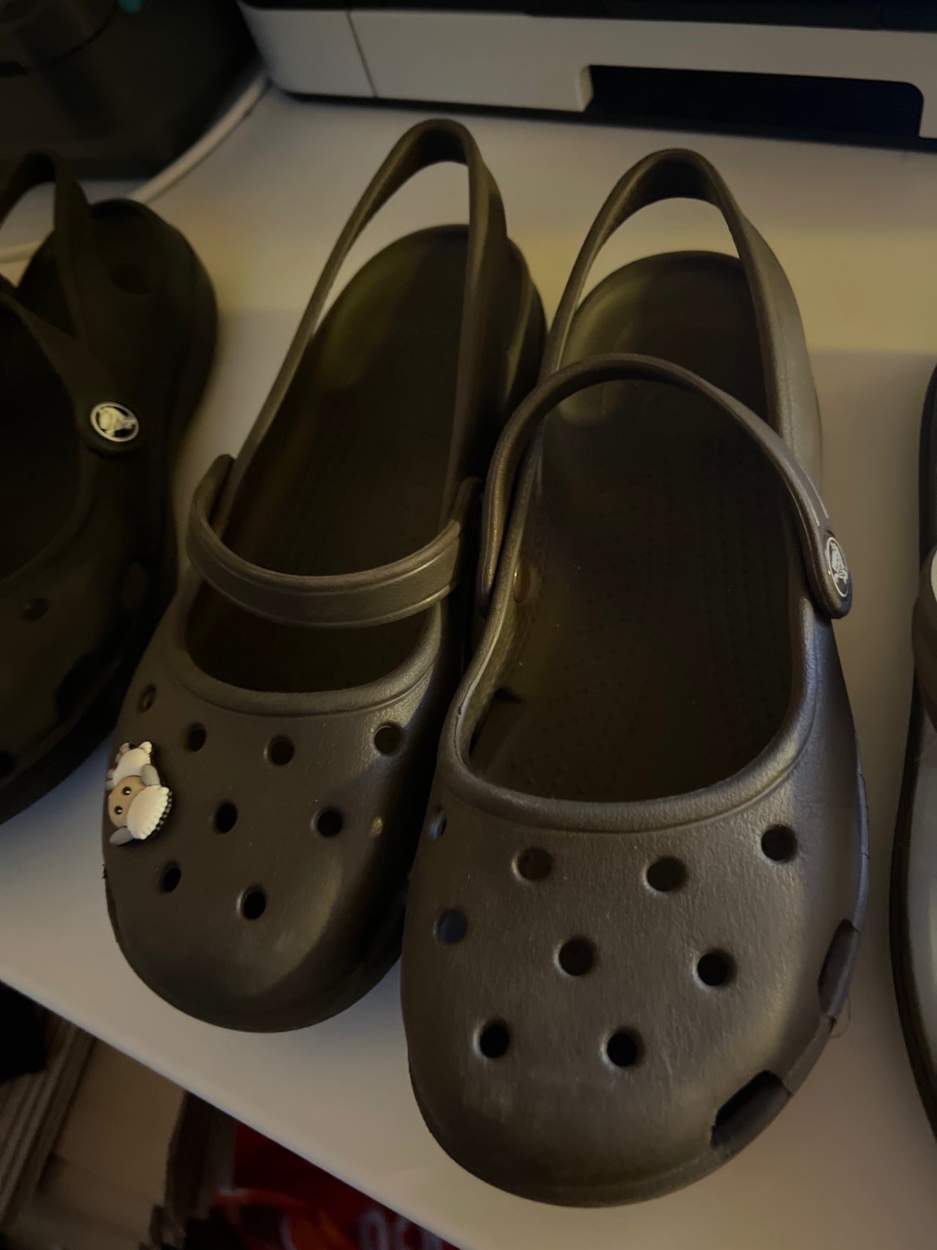 Crocs + Stecker Dunkelgrün Gr.: 38