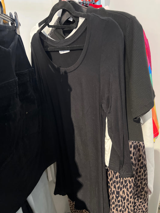 9 Monate Shirt Schwarz Gr.: M