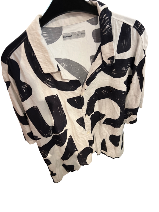 BERSHKA Hemd Weiß Schwarz Gr.: XL