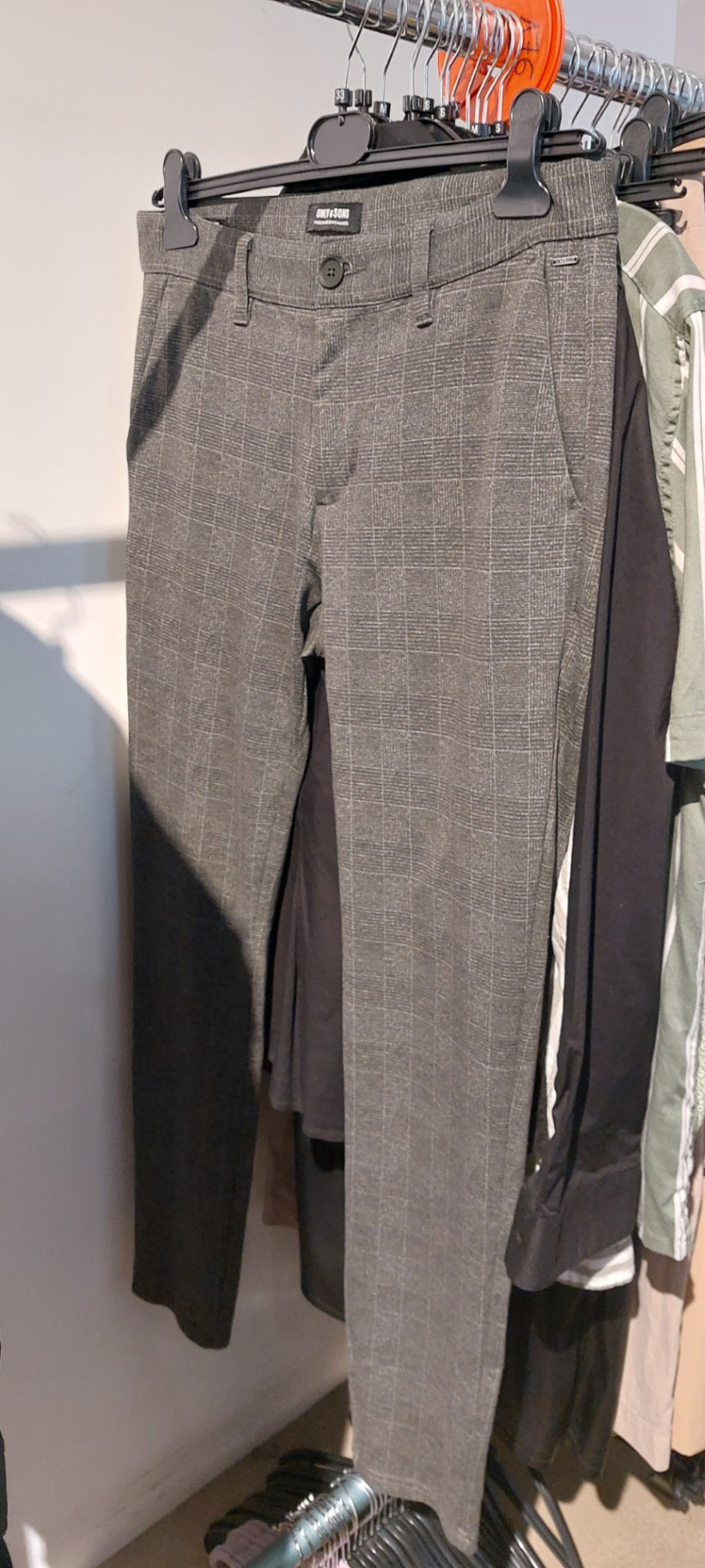 Only & Sons Hose Grau mit Karomuster Gr.: 33