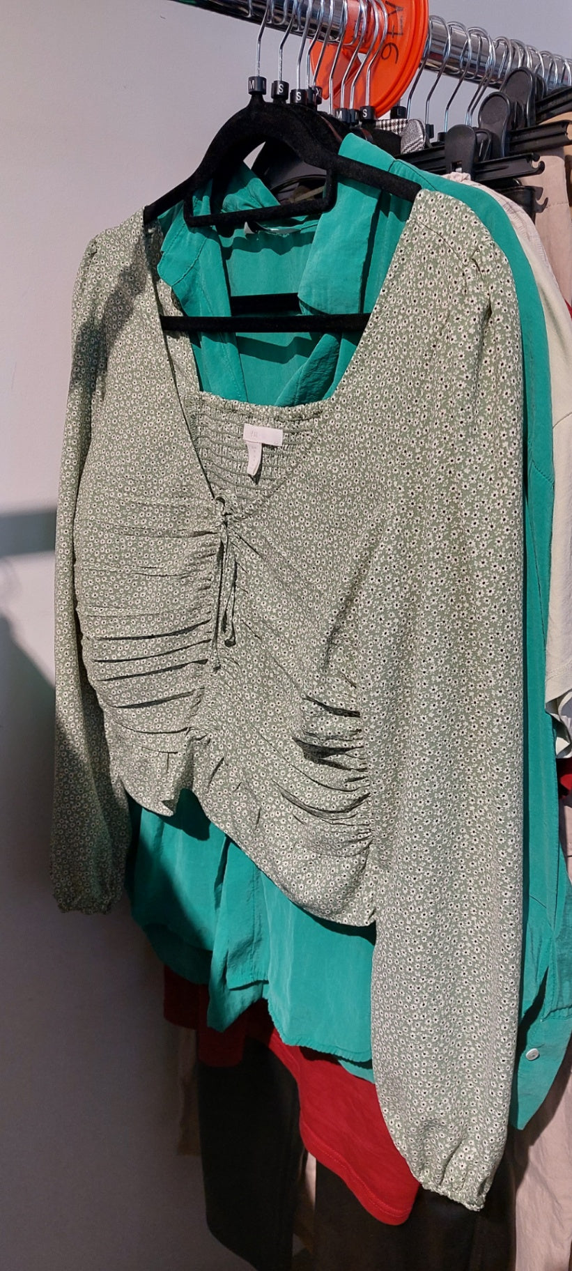 H&M Cropped Oberteil Grün Gr.: M