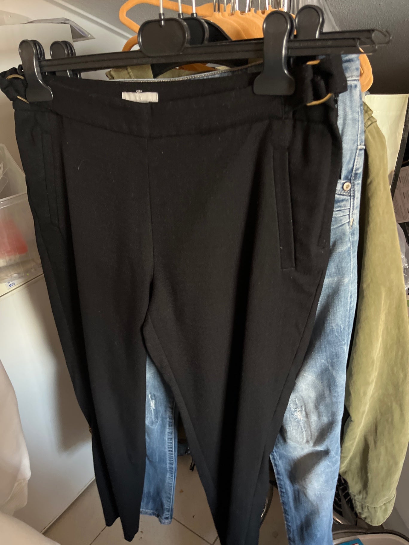 H&M Hose Schwarz Gr.: 40