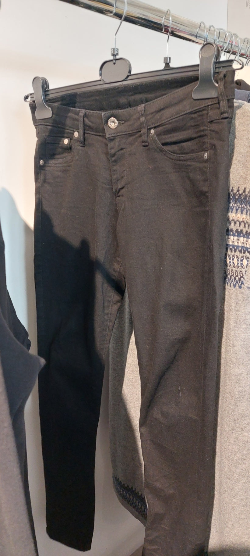 H&M Jeans Schwarz Gr.: 29