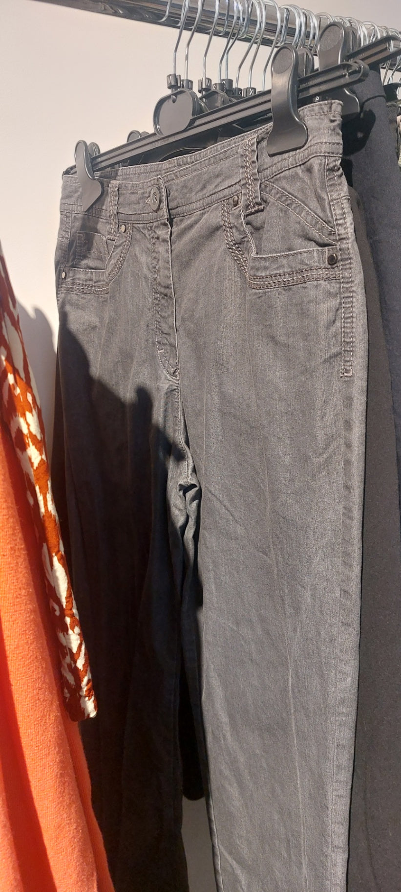 Jeans Grau Gr.: M