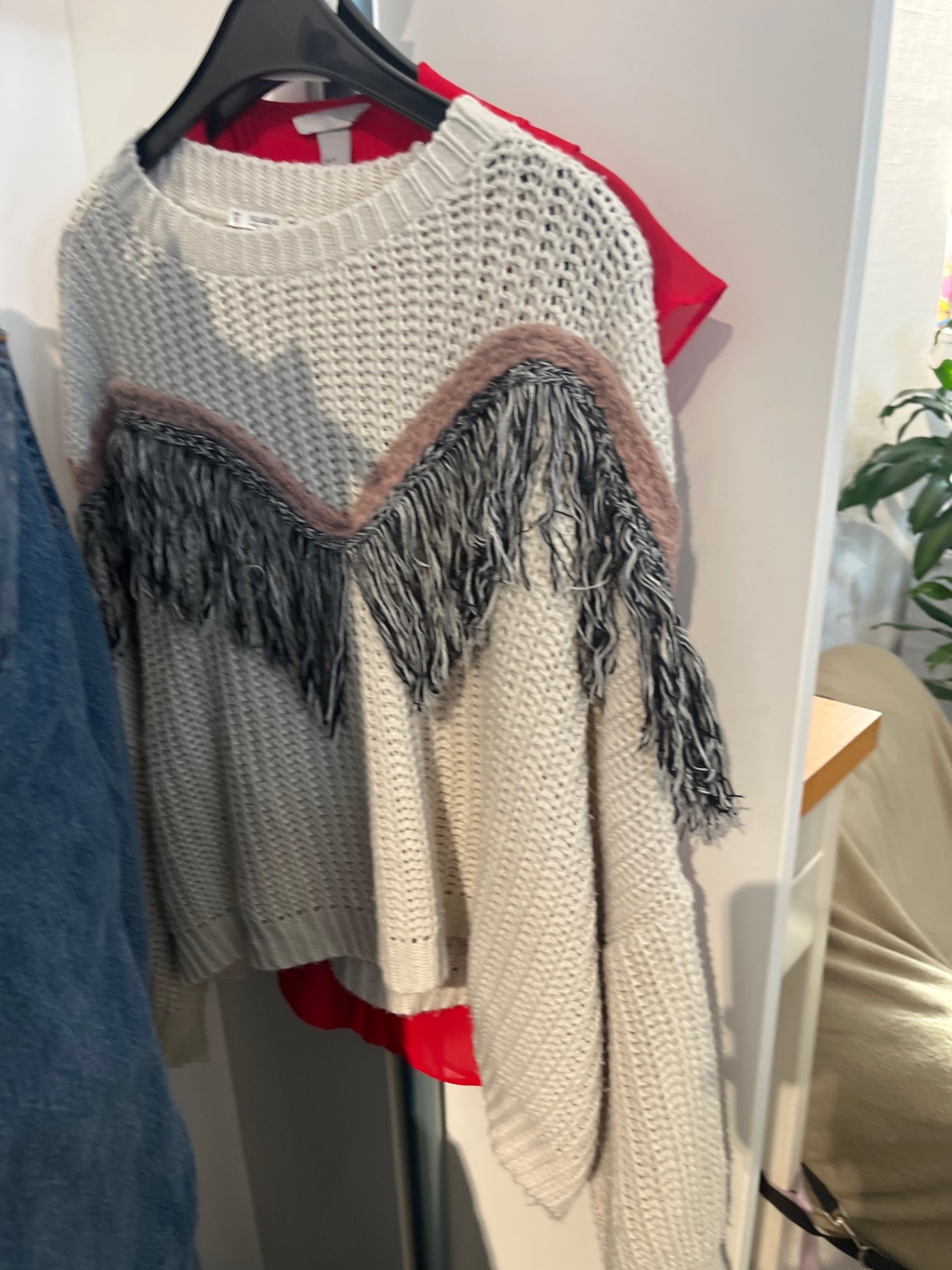 PULL&BEAR Pullover Beige Fransen Gr.: S