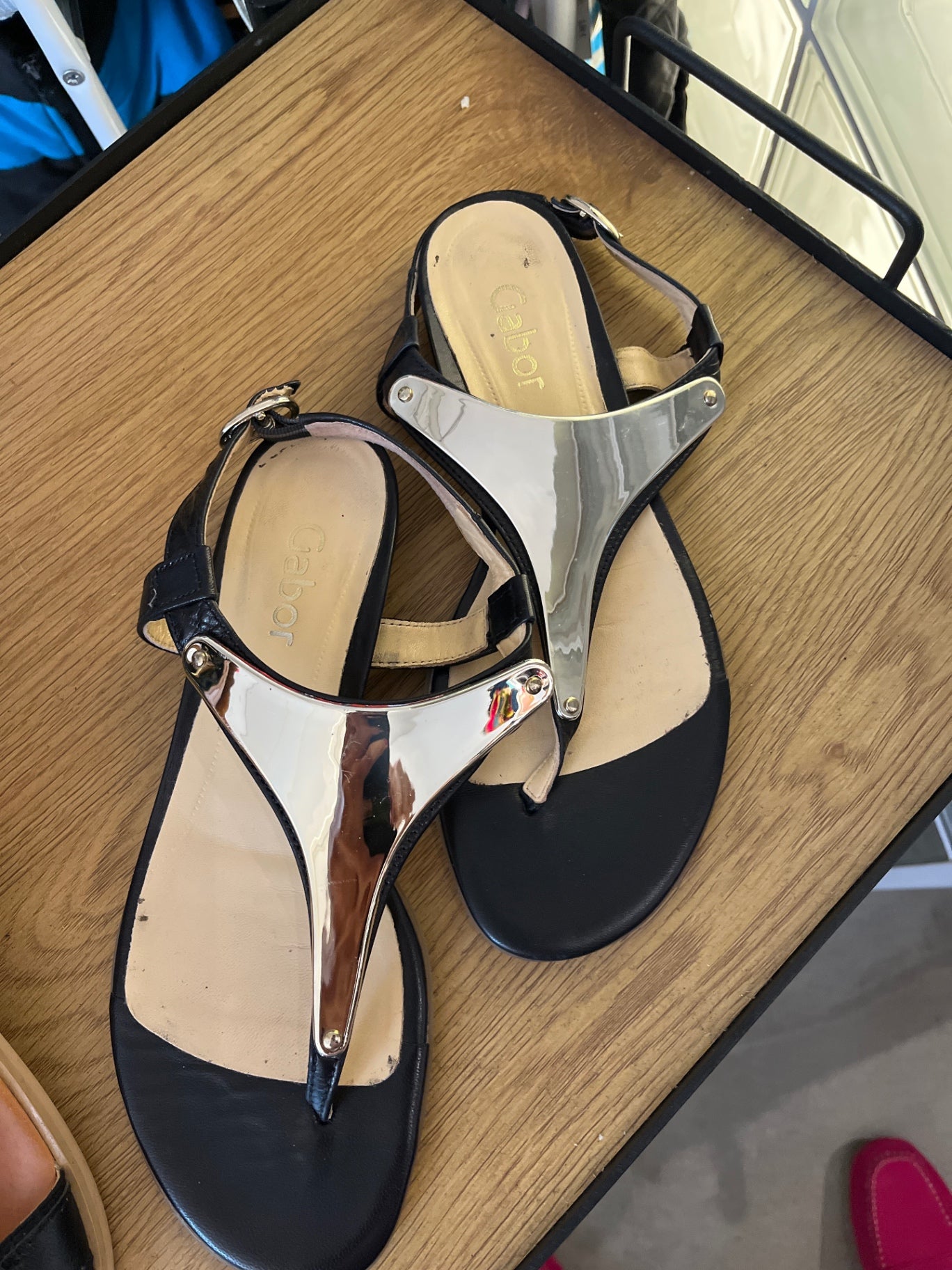 Gabor Sandalen Schwarz gold Gr.: 38