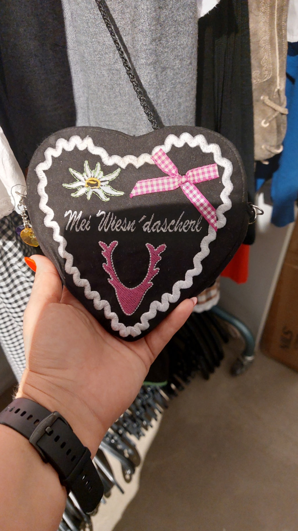 Mei Wiesen dascherl Tasche Schwarz